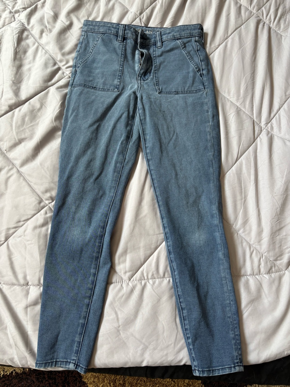 American Eagle Outfitters Women's Slim Skinny Jeans in Faded Blue